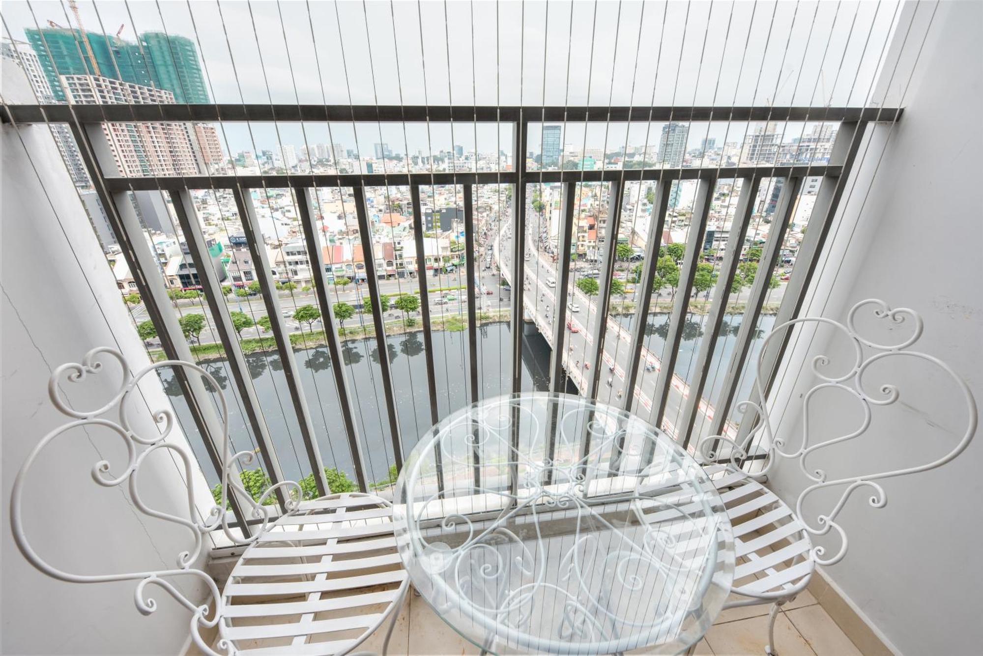Can Ho Rivergate - Sai Gon, Quan 4 Ho Chi Minh City Exterior photo
